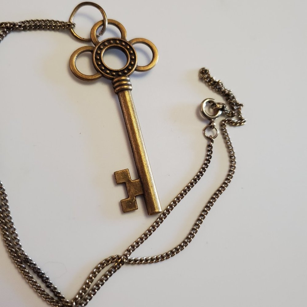 18" Bronze Tone Key Pendant Necklace Artisan Style